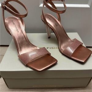Marc Fisher Rose Metallic Heels, size 6.5